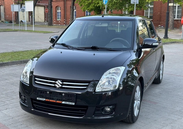 Suzuki Swift cena 16900 przebieg: 121000, rok produkcji 2009 z Gniezno małe 497